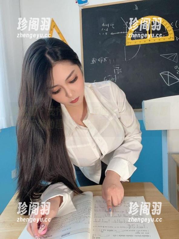 微密圈 - 我怀疑120斤的小王同学对制服有奇特的理解，最新图集超出预期。