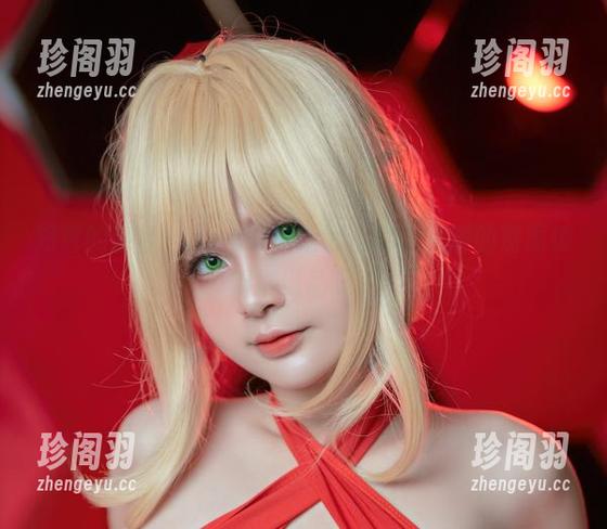 短暂的停留，Azami的套装写真，满满的资源值得细细品味。