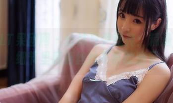 GIRLT果团网 – 丝袜与尹意纯：精选写真，细节里藏着丝丝不言的暗示…