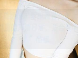 MyGirl美媛馆 – 壁纸推荐：于大小姐Ayu白衬衫里的高清日常，适合每个“坐着”的你