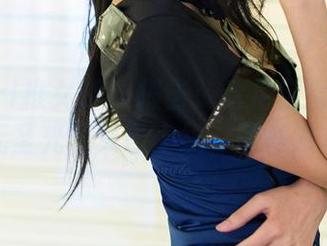 TuiGirl推女郎 – 报告：哈尼宝宝的新短裤，无圣光图集已上线，随便瞧瞧吧！