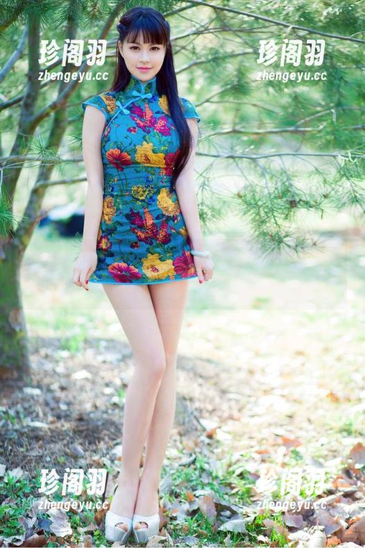 TuiGirl推女郎 - 林萌萌的新图包，毛衣满满的都是：这是在激发我的购物欲吗？