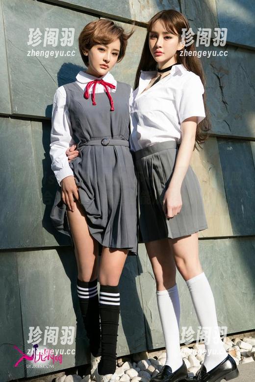 UGirls尤果网 - 完全不一样的信悦儿制服合集更新，希望你能展开想象！