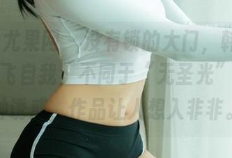 UGirls尤果网 – 没有锁的大门，韩乐优的睡衣放飞自我，不同于“无圣光”的另一种诱惑，作品让人想入非非。