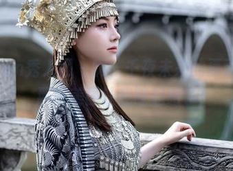 Xiuren秀人网 – 啊，千夜未来的夏天合集，那些美图让我眯起眼了！
