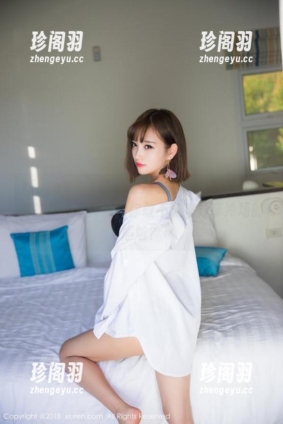 Xiuren秀人网-圆圆酱 Xiuren秀人网 - 穿过树丛的小道,圆圆酱的户外写真集,你敢不敢来分享冷场的尴尬?