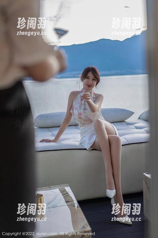 Xiuren秀人网-晓梦may Xiuren秀人网 - 小巧玲珑!晓梦may的体操服美图,别说,我都想去报个名了