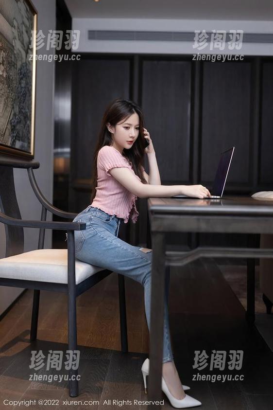 Xiuren秀人网 - 双人写真？不，是陆萱雅和她的‘兄弟’在飙戏！