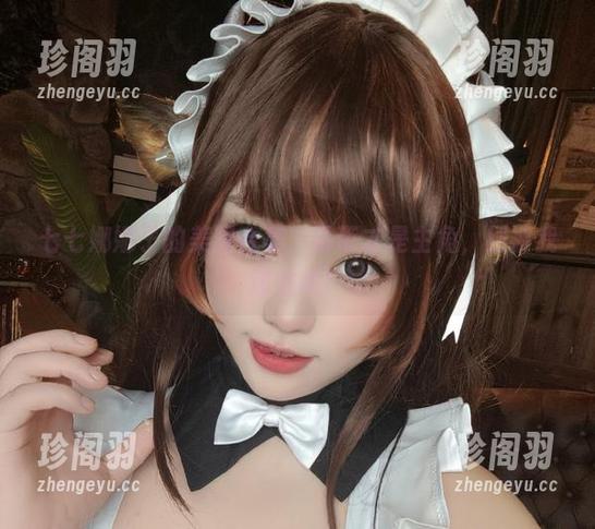 七七娜娜子的美图合集，吊带才是主角，别被我迷住哦！