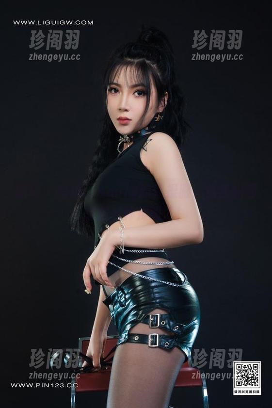 丽柜 - 精选：Amily的体操服，连我妈都想报名体操班了！