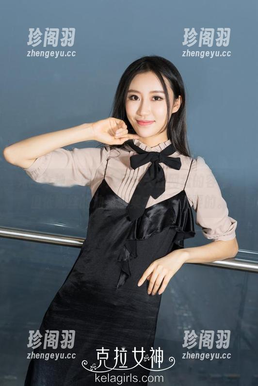 克拉女神 - 部分人只会关注网盘的容量，但依娜丝的油亮合集才是最重要的。