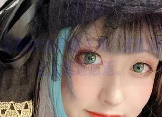 今晚冬马路纱水手服合集，无意间的美丽让人流连忘返。