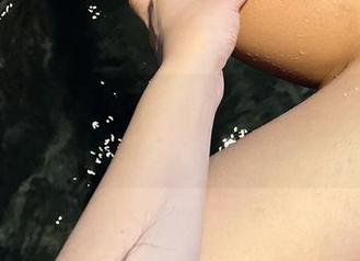 微密圈 – 这画风有点新，奶雯的死库水写真超出我的预期！
