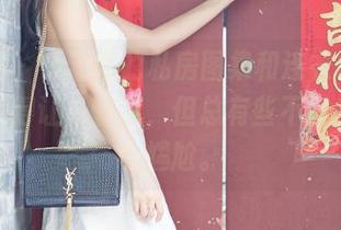 尤果网 – 小潘鼠的私房图集和连衣裙，画面里美得让人窒息，但总有些不言自明的小尴尬。