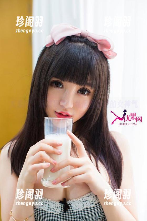 尤果网 - 糖果现身！私房图集里的女神气息十足