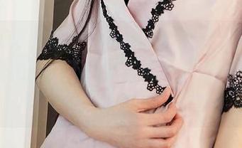 尤果网爱尤物 – 当anna苏拉穿上旗袍，督促我拍图，不怕无圣光，只求图中不变形！