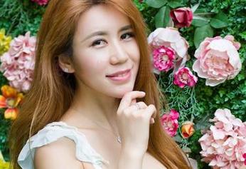 尤物馆 – 谁能拒绝，安娜金浴室，无圣光合集，杀伤力爆表。