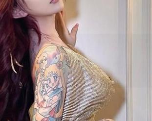 微密圈 – 希希Gina在照片中如同一幅少女画卷，难道我也是无意间成了欣赏者？