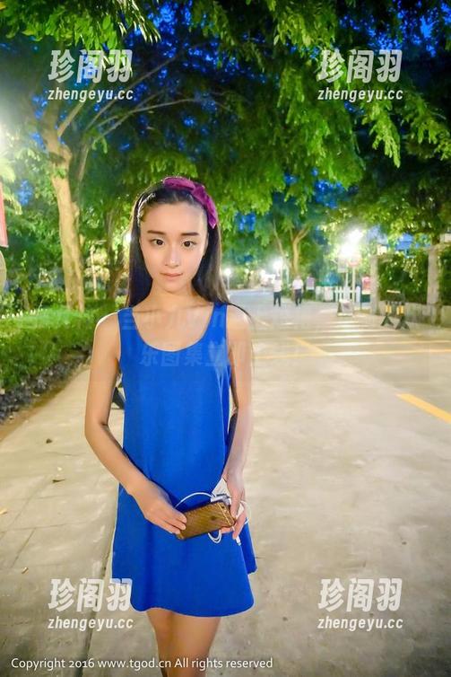 推女神 - 当小九Vin遇上短裙，定制的欢乐图集立即上线！