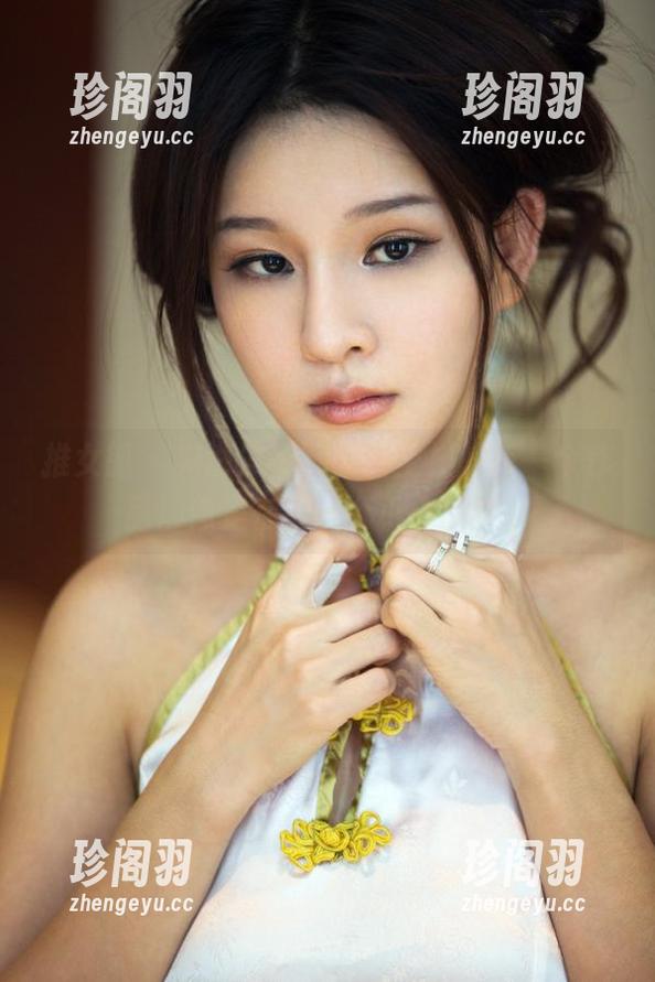 推女郎 - 突然发现，娜露空姐的每一个作品都像是在画一个小小的梦。