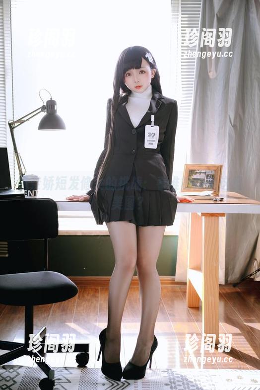 日奈娇短发修女的挑战：看谁能拒绝这组美图？