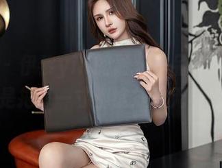 星颜社 – 伊黎yili的最新作品《纯白》，简直是把每一寸都绽放得无与伦比！