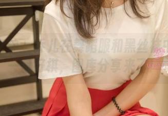 梦丝女神 – 乔儿在舞蹈服和黑丝袜中下了一盘好棋，图库分享来了！