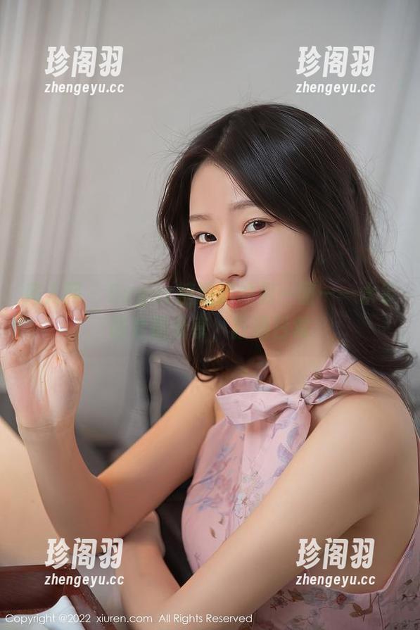 秀人网 - Sugar糖酒酒的另一面——水手服套图分享，狂晒日常