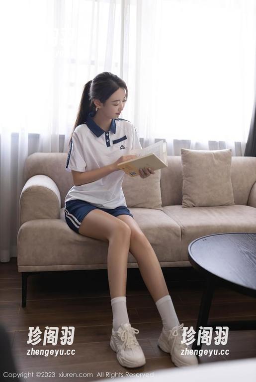 秀人网-李宓儿 秀人网 - 李宓儿请入座,网盘下载后你是下一个大蜜范妹子的代言人!