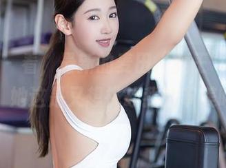 秀人网 – 看，最新的麦田“女王”合集出炉，她这是又想挑战我的审美吗？
