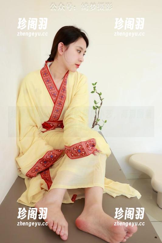 绮梦摄影 - 短裤界的超模小艺，高清图集让你嫉妒成疾！