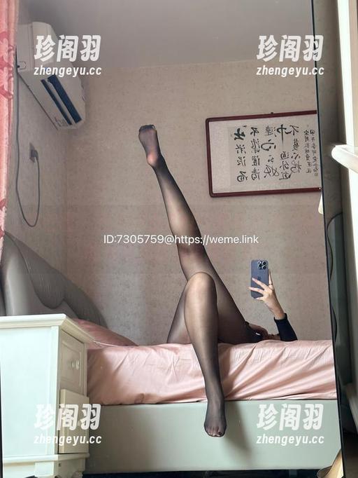 微密圈 - 在美邵女Baby的私拍里，学妹的每个表情都值得收藏！