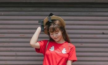 菠萝社 – 资源满满：在八宝icey的白色宇宙里找寻那抹光