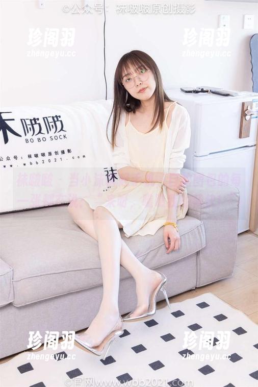 袜啵啵 - 当小沫拿起手机，自拍图包的每一张都在说：“来呀，瞧瞧我的畅快！”
