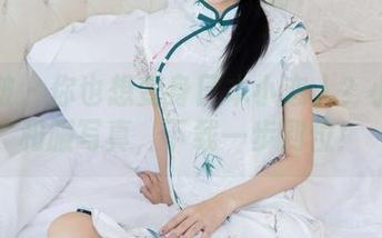 袜啵啵 – 你也想变身日本小恋人？小淳的和服写真，下载一步到位！