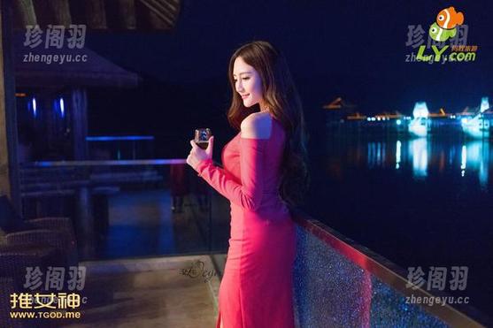 青豆客 - 这是苏糯米Mi的免费甜心图集，谁说只有糖才能让人变得幸福嘛？
