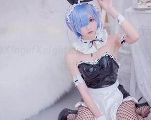 鳗鱼霏儿这身KingofKnight和风礼服，果然是把cos心pic写到极致了！